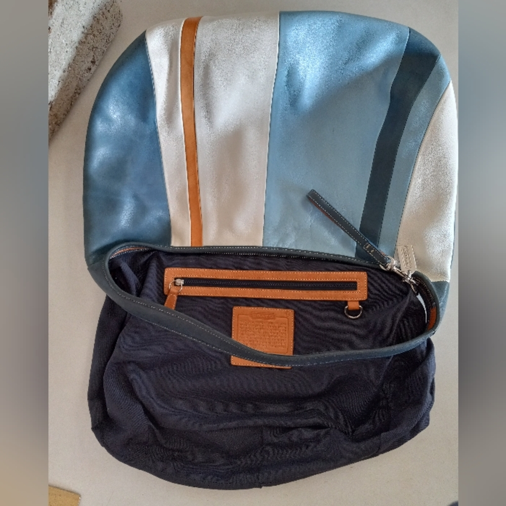 Coach Ergo Striped Zip-top Lightweight Collection Hobo Bag, 2003 - Picture 7 of 15